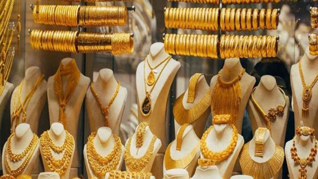تحركات جديدة في أسعار الذهب خلال التعاملات المسائية بالأسواق المحلية اليوم